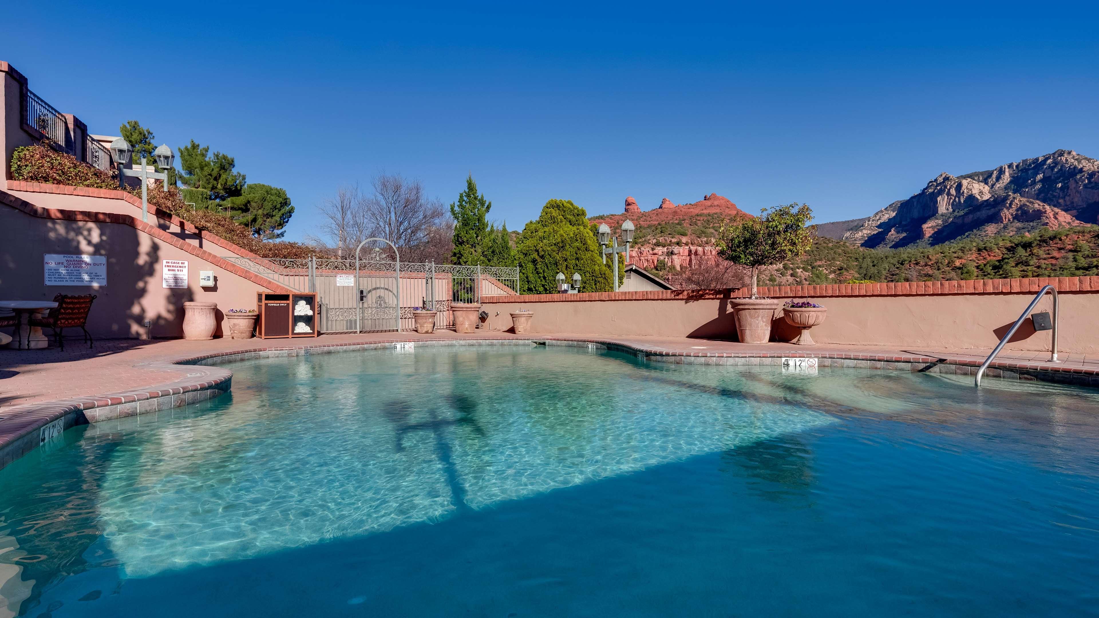 Best Western Plus Arroyo Roble Hotel & Creekside Villas Седона Экстерьер фото
