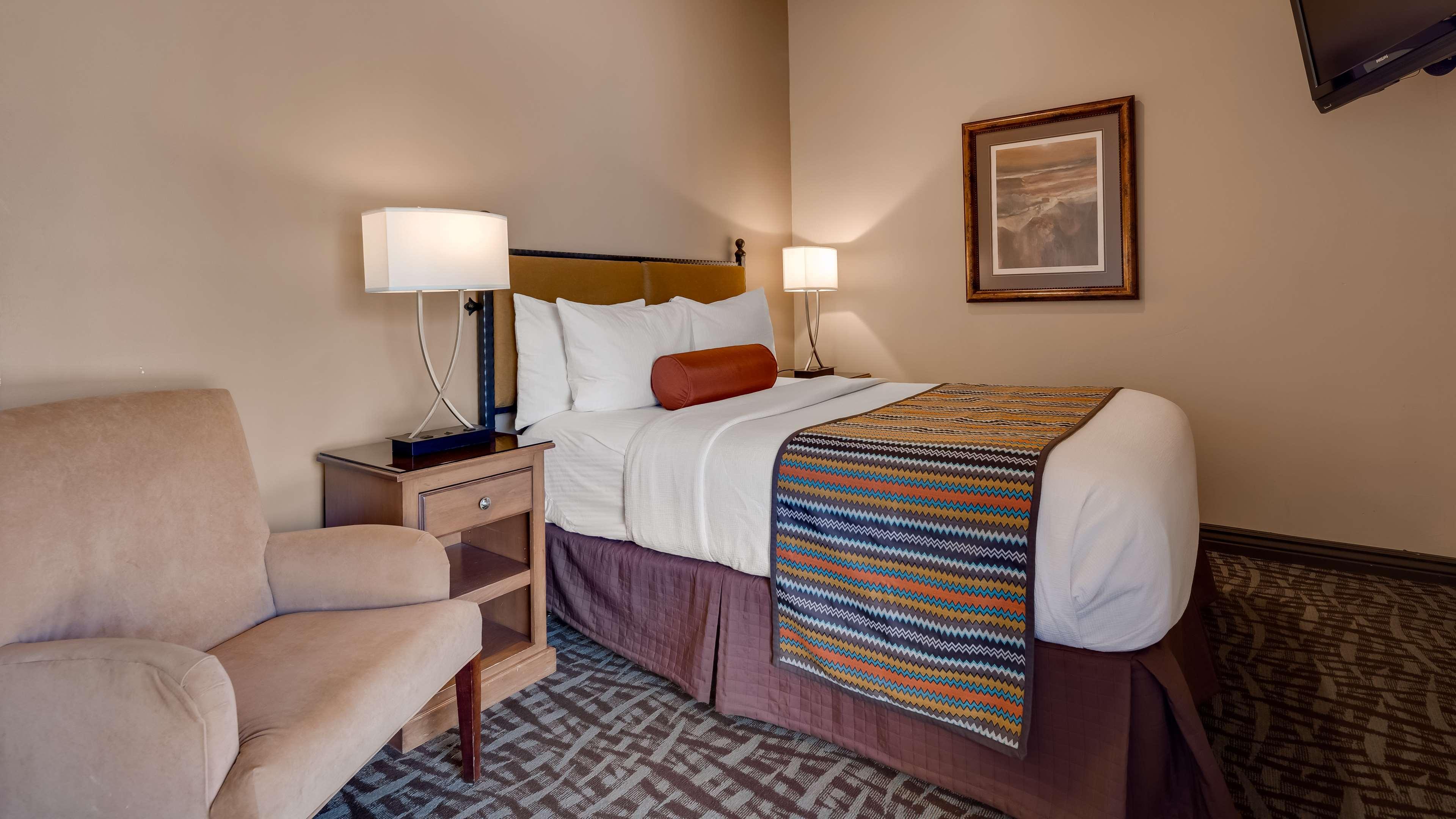 Best Western Plus Arroyo Roble Hotel & Creekside Villas Седона Экстерьер фото